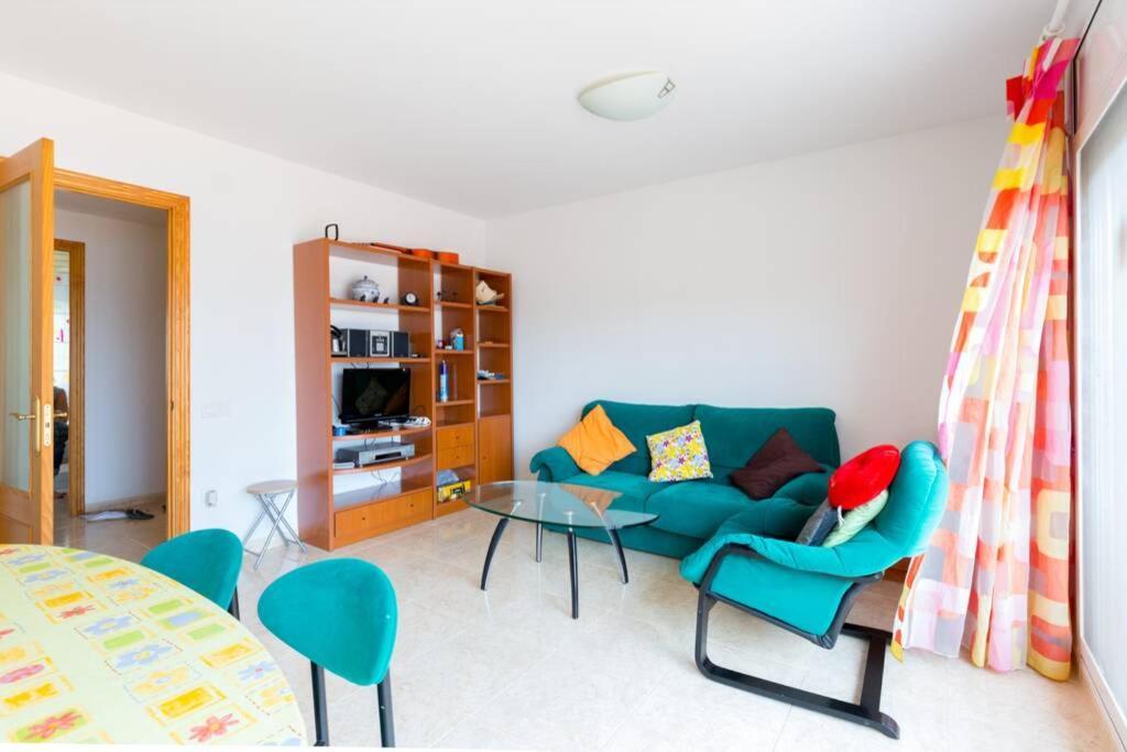 La Rapita - Apartamento De Dos Dormitorios Con Piscina Comunitaria Alcanar Dış mekan fotoğraf